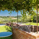Presso Cascina La Melagrana