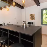Апартаменты Presso Cascina La Melagrana Костильоле-д'Астри