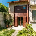Апартаменты Presso Cascina La Melagrana Костильоле-д'Астри