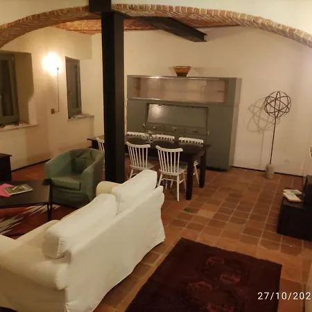 Presso Cascina La Melagrana