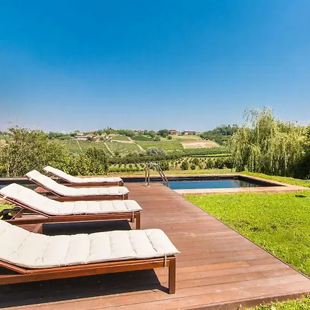 Presso Cascina La Melagrana Apartment *
