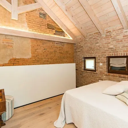 Presso Cascina La Melagrana Lejlighed