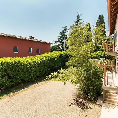 Presso Cascina La Melagrana *