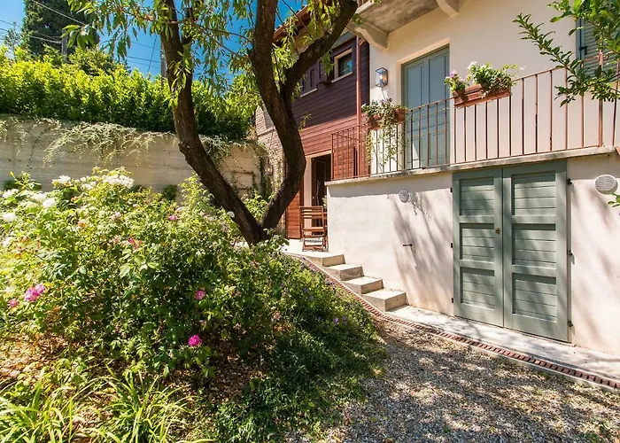 Presso Cascina La Melagrana Appartement